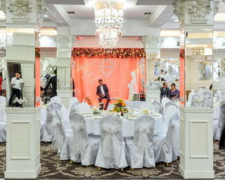 Подарки при проведении банкетов от Kobyz Palace и Soprano Restaurant & Banquet Hall!