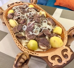 Бешбармак в Алматы