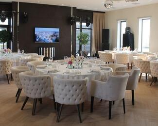 Аренда зала по будням со скидкой 50% в Resident Terrace
