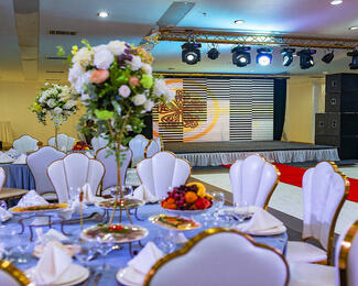 Отмечайте корпоратив в RITZ HALL — выигрывайте путёвку в Дубай и Вьетнам